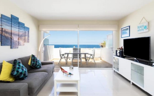 OCEANFRONT FIRST LINE 2 BEDROOM APARTMENT, LOS GIGANTES