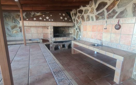 SINGLE FAMILY RURAL HOME IN EL ROSARIO
