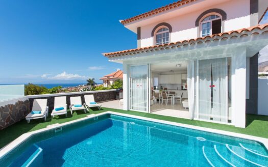 AWESOME VILLA IN EL MADROÑAL, COSTA ADEJE