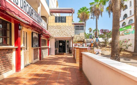 COMMERCIAL PREMISES NEAR THE BEACH, LAS AMÉRICAS