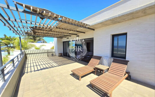 3-ROOM APARTMENT WITH PANORAMIC VIEWS AND PRIME LOCATION, COSTA ADEJE