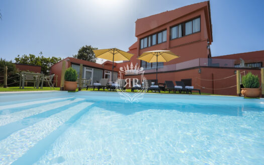 RURAL HOTEL – UNIQUE LOCATION IN THE MIDDLE OF NATURE, TACORONTE