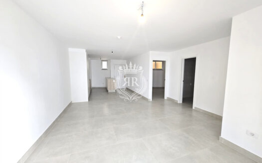 MODERN SEASIDE LIVING AT SOL PARAÍSO – FULLY RENOVATED APARTMENT FOR SALE